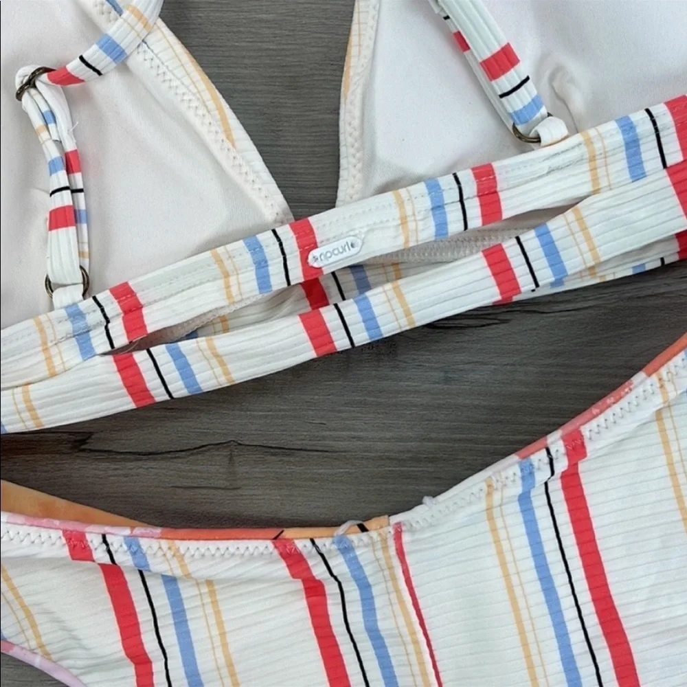 ☀️RIP CURL☀️ BLOSSOM STRIPE TRI TOP BLOSSOM HI LEG REVERSIBLE BIKINI SET - Picture 15 of 16